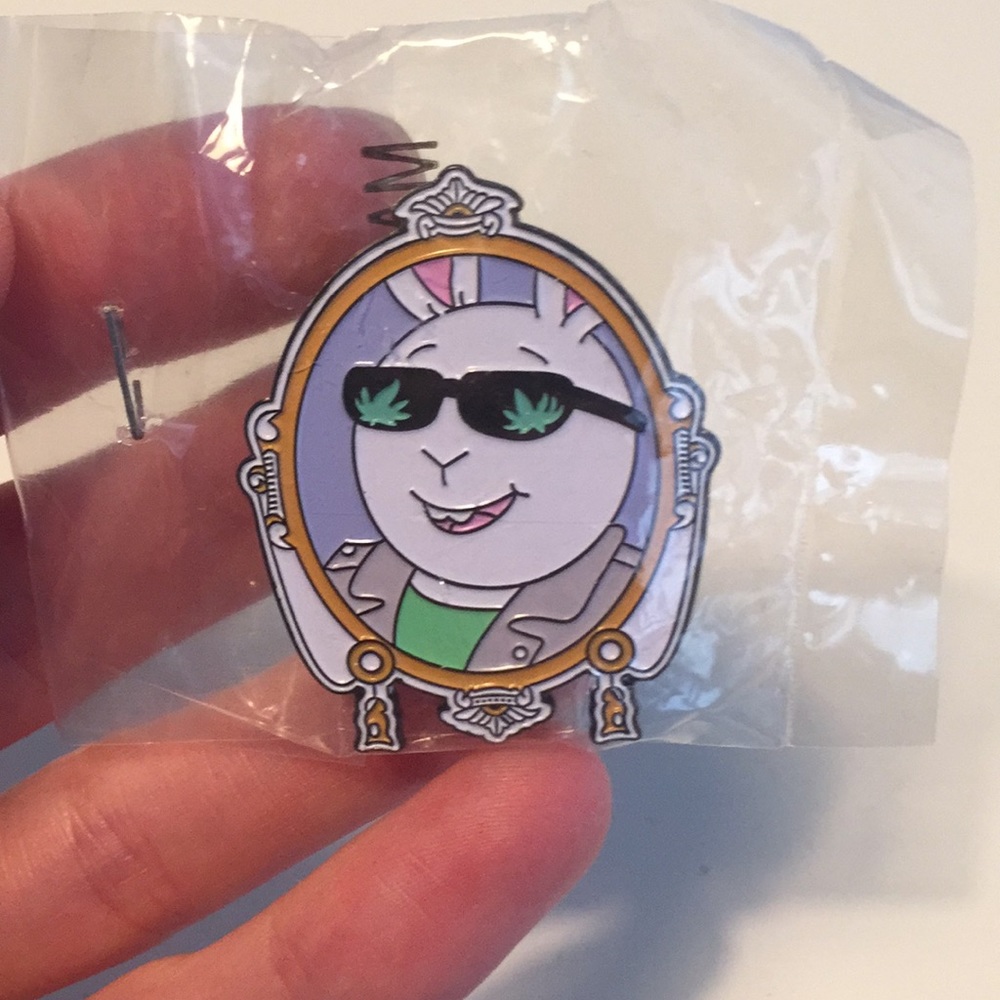 Arthur pin